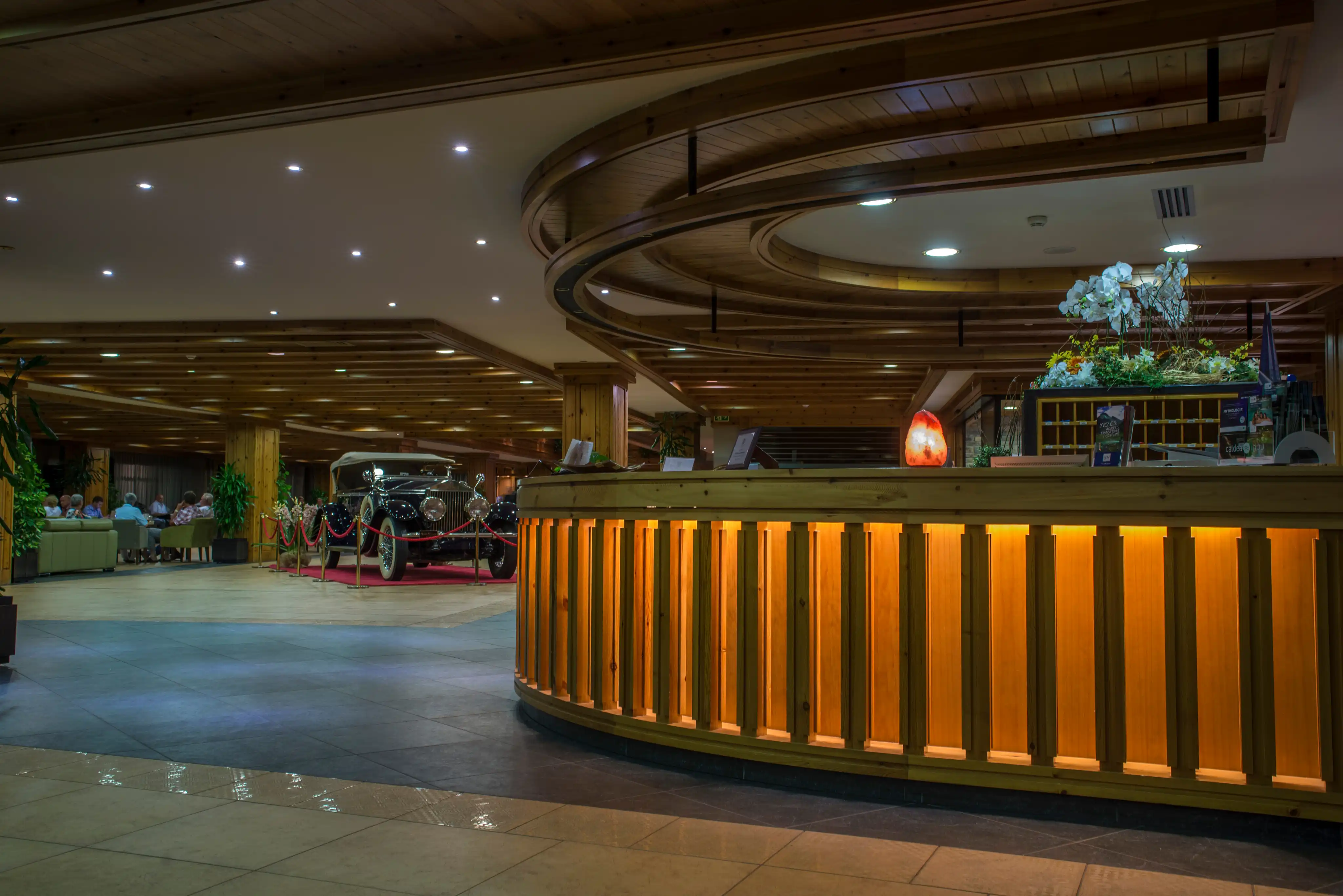 Estacionamiento interior